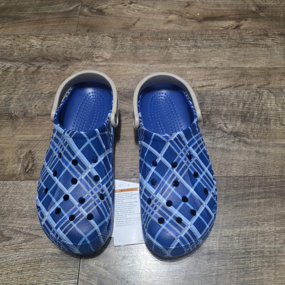 New Crocs Comfort Sandals Men Size 12
